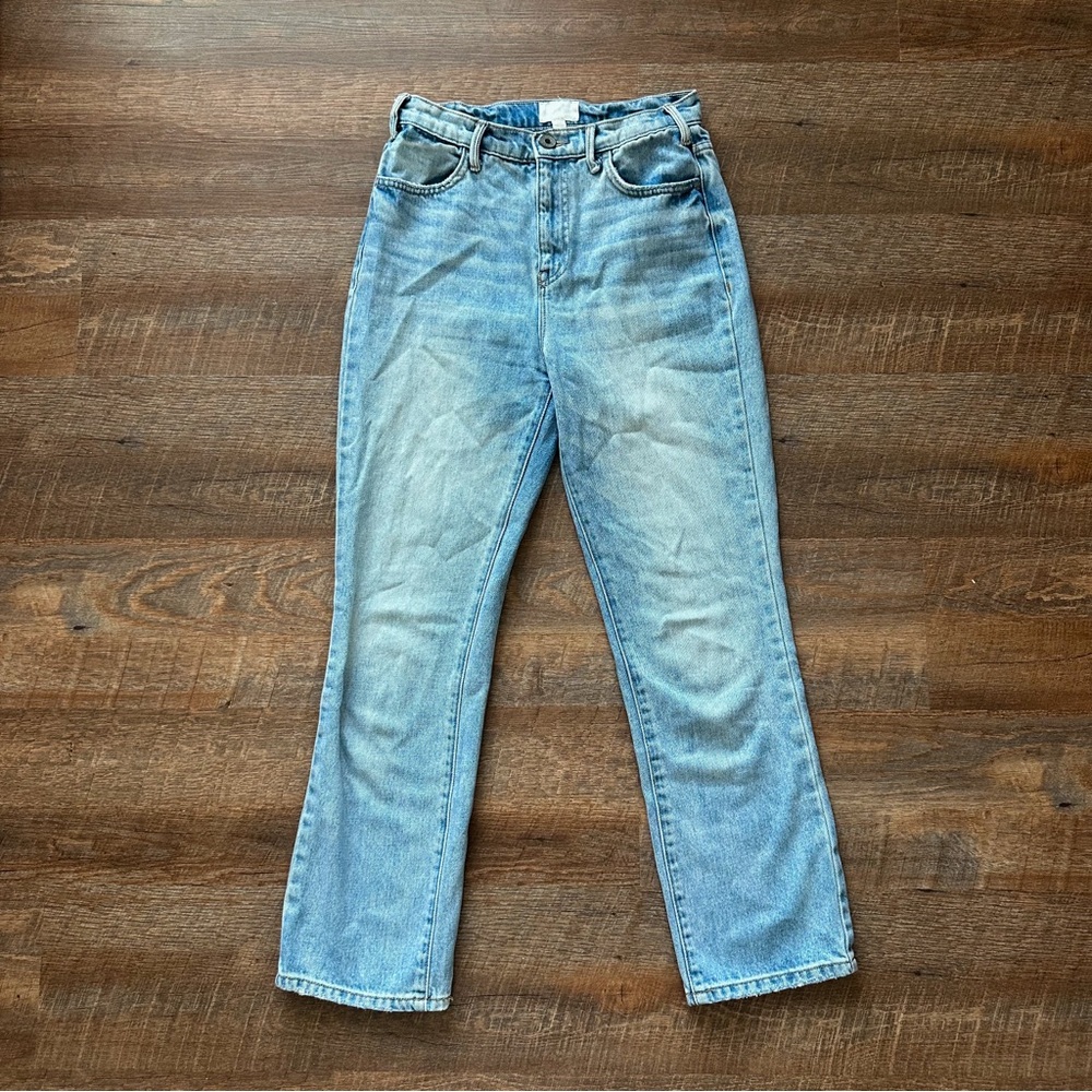 Everly Blue Straight Leg Jeans Classic Style